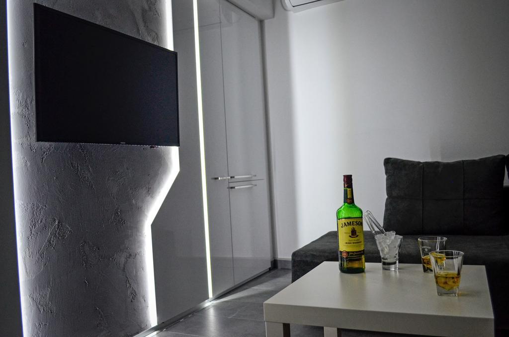 Apartments Good Night Ni Buitenkant foto